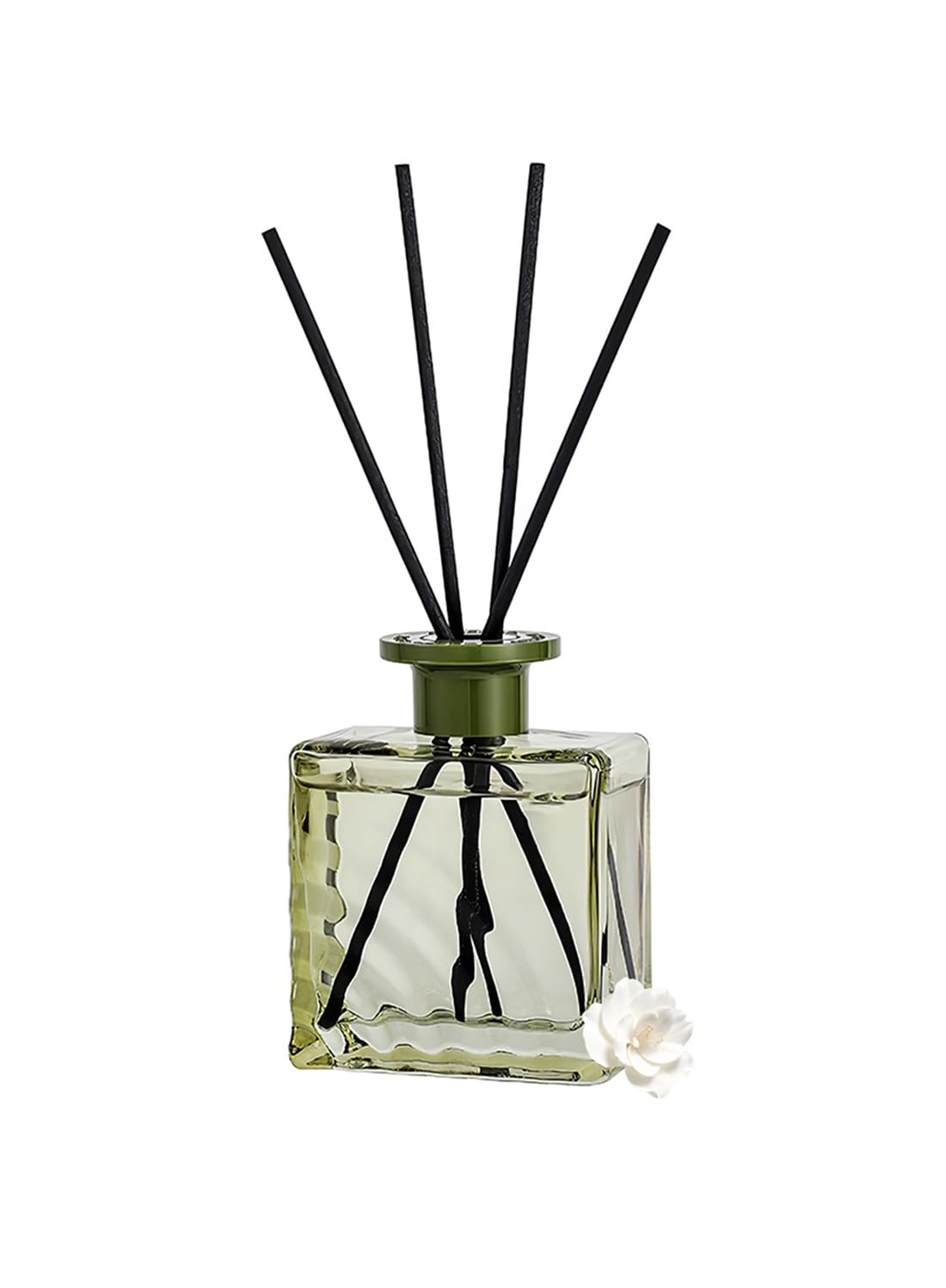 NOVO Reed Diffuser, Tea Fragrance Scented Oil with 4 Reed Sticks, Natural Long Lasting Air Freshener 200ml-Gardenia