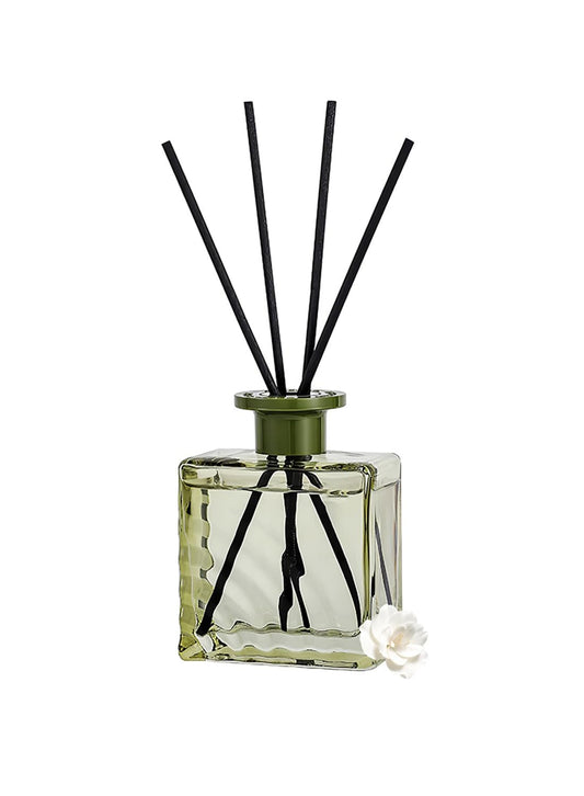 NOVO Reed Diffuser, Tea Fragrance Scented Oil with 4 Reed Sticks, Natural Long Lasting Air Freshener 200ml-Gardenia