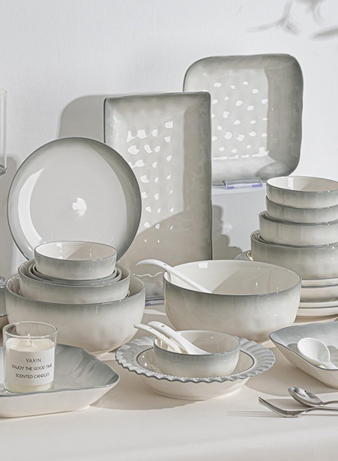 18Pcs Dinnerware Set, Gift Kit, Plates and Bowls Sets, Oven, Dishwasher and Microwave Safe, Grey