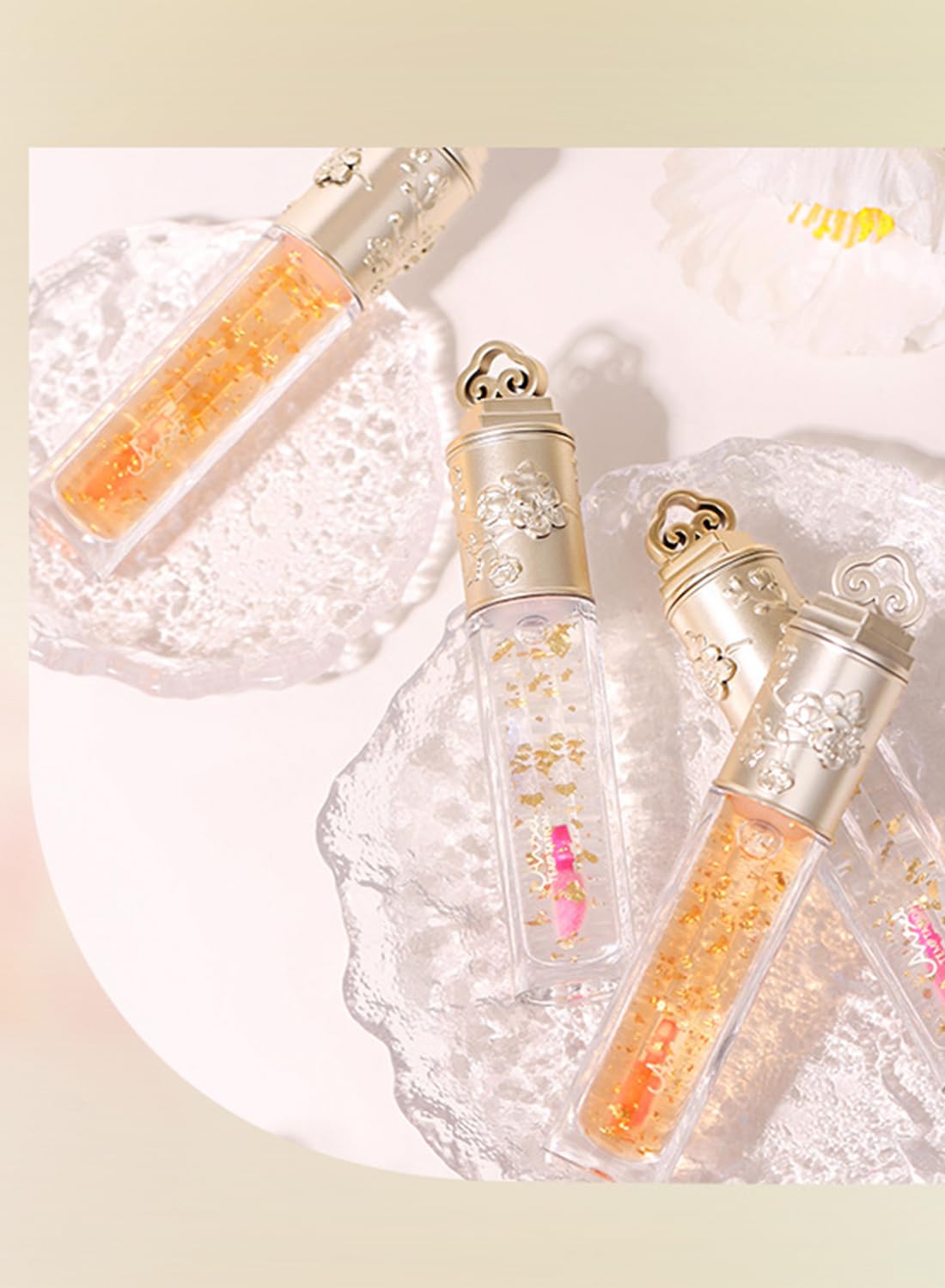 NOVO Lip Oil with Gold Foil, Color Changing Long Lasting Non Sticky Cup Lip Moisturizer to Fade Lip Lines and Plump Lip 6ml